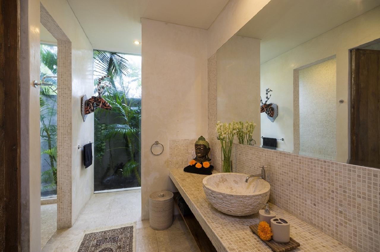 Villa Batik Seminyak  Exterior photo